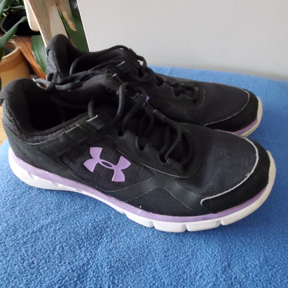 Under Armour Micro - Picture 2 of 4
